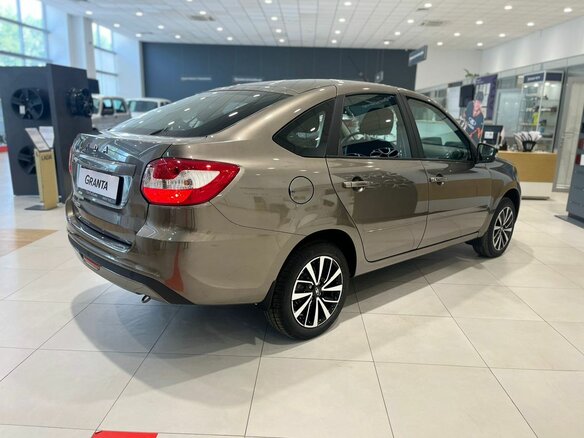 2026 Lada (ВАЗ) Granta I Рестайлинг, коричневый, 1239000 рублей - вид 2