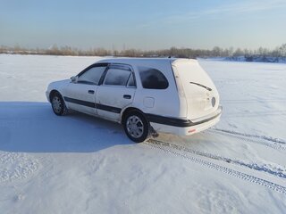 2000 Toyota Sprinter Carib III, белый, 330000 рублей, вид 5