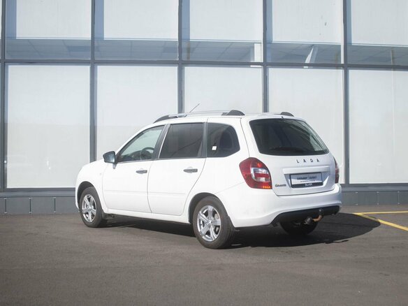 2018 Lada (ВАЗ) Granta I Рестайлинг, белый, 600000 рублей - вид 5