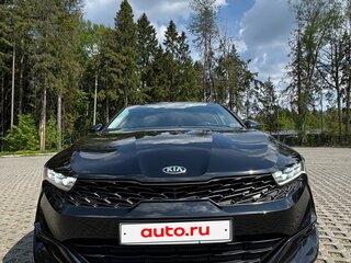2020 Kia K5 III, чёрный, 2150000 рублей, вид 1