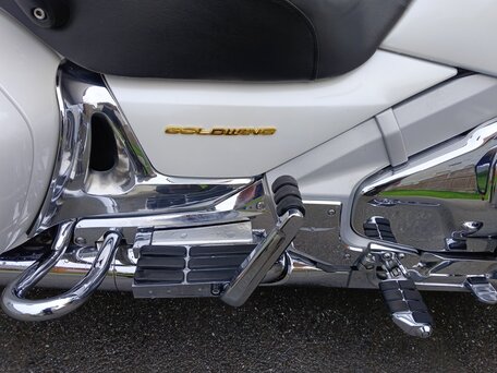 2009 Honda GL 1800 Gold Wing, белый, 1300000 рублей, вид 5