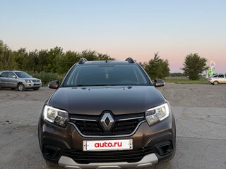 2019 Renault Sandero Stepway II Рестайлинг, золотистый, 870000 рублей, вид 3