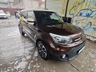 2017 Kia Soul II Рестайлинг, коричневый, 1410000 рублей, вид 3