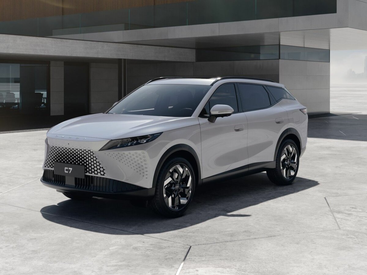 Открыть фотографии: Omoda C7