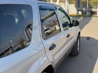 2003 Ford Escape I, серебристый, 470000 рублей, вид 2