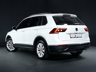 2021 Volkswagen Tiguan II Рестайлинг, белый, 2349000 рублей, вид 5