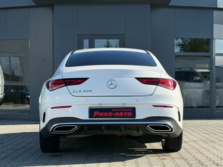 2019 Mercedes-Benz CLA 200 II (C118, X118), белый, 2890000 рублей, вид 5