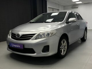 2011 Toyota Corolla X (E140, E150) Рестайлинг, серебристый, 840000 рублей, вид 1
