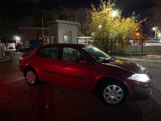 2006 Renault Megane II Рестайлинг, красный, 360000 рублей, вид 1