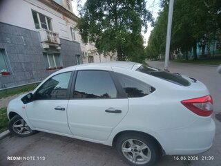 2014 Lada (ВАЗ) Granta I, белый, 400000 рублей, вид 3
