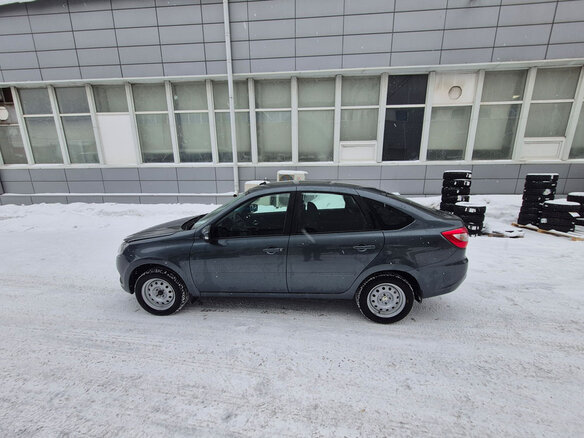 2026 Lada (ВАЗ) Granta I Рестайлинг, серый, 1037000 рублей - вид 10