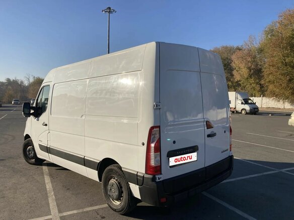 2013 Renault Master, белый, 1500000 рублей - вид 11