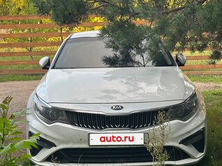 2019 Kia Optima IV Рестайлинг, белый, 2000000 рублей, вид 1