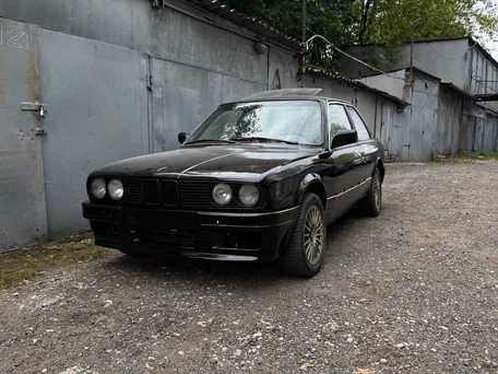 1987 BMW 3 серии 316 II (E30), чёрный, 450000 рублей, вид 3