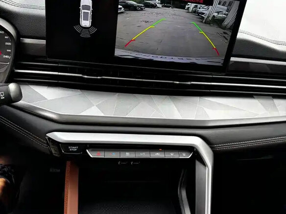 2022 Geely Vision X6 Pro, синий, 1347000 рублей - вид 10