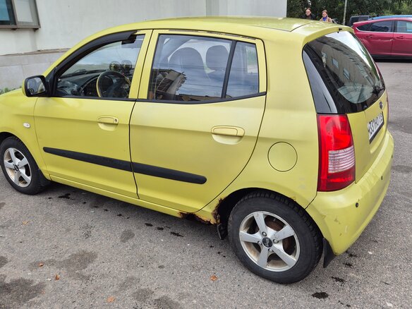 2007 Kia Picanto I, жёлтый, 150000 рублей - вид 4
