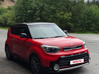 2016 Kia Soul II Рестайлинг, красный, 1400000 рублей, вид 2
