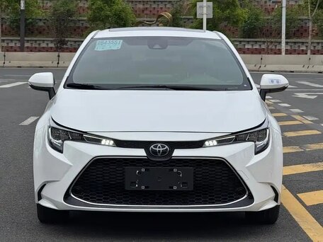 2022 Toyota Levin XII (E210), белый, 1617007 рублей, вид 2