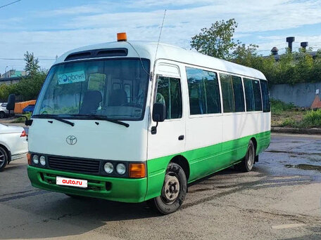 2003 Toyota Coaster, белый, 1650000 рублей, вид 3
