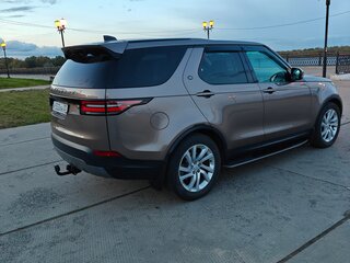 2017 Land Rover Discovery V, серый, 3000000 рублей, вид 5