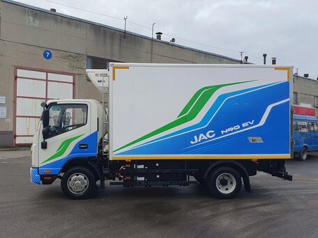 2023 JAC N90, белый, 5200000 рублей, вид 2