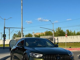 2024 Mercedes-Benz S-Класс AMG 63 e AMG Long IV (W223), зелёный, 21500000 рублей, вид 4