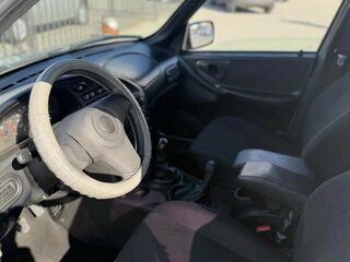 2016 Chevrolet Niva I Рестайлинг, серый, 389000 рублей, вид 4