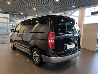 2019 Hyundai H-1 II Рестайлинг 2, чёрный, 2590000 рублей, вид 5
