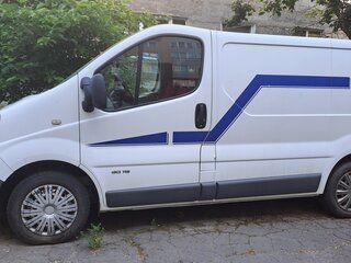 2009 Renault Trafic II Рестайлинг, белый, 1100000 рублей, вид 5