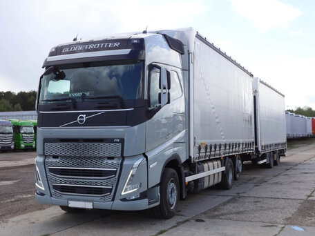 2021 Volvo FH, серебристый, 18600000 рублей, вид 3