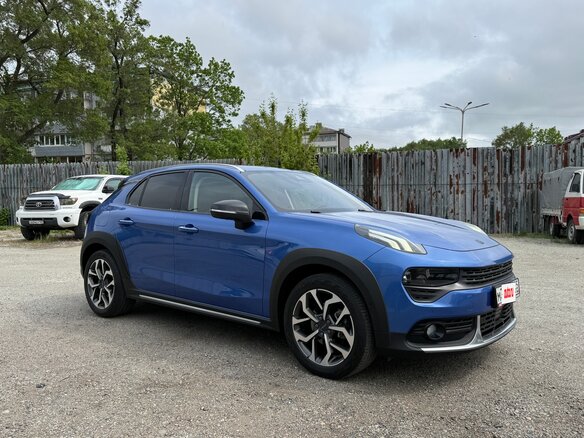 2020 Lynk & Co 02 I, синий, 1900000 рублей - вид 2