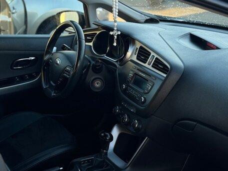 2012 Kia Ceed II, чёрный, 850000 рублей, вид 5