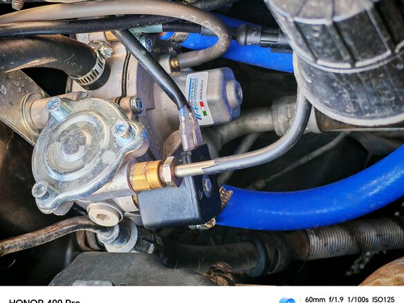 2010 Kia Cerato 6-speed II, серый, 800000 рублей - вид 15