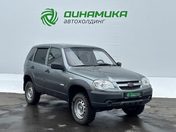 2013 Chevrolet Niva I Рестайлинг, серый - вид 2