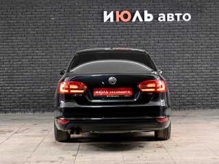 2013 Volkswagen Jetta VI, чёрный, 900000 рублей, вид 5