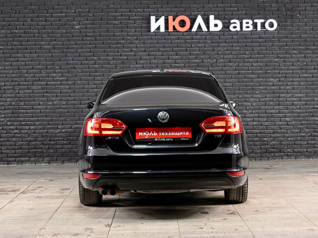 2013 Volkswagen Jetta VI, чёрный, 890000 рублей, вид 5