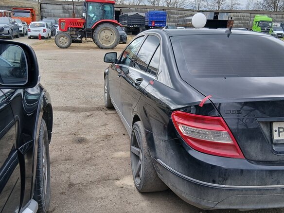 2007 Mercedes-Benz C-Класс 230 III (W204), чёрный, 591000 рублей - вид 4