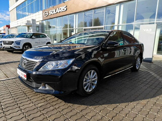 2014 Toyota Camry VII (XV50), чёрный, 1537000 рублей, вид 3