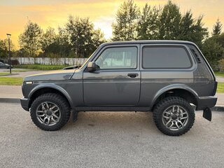2020 Lada (ВАЗ) 2121 (4x4) Urban I Рестайлинг (2020), серый, 820000 рублей, вид 3