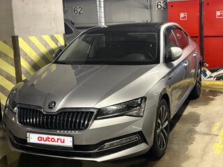 2025 Skoda Superb III Рестайлинг, серый, 3600000 рублей, вид 2