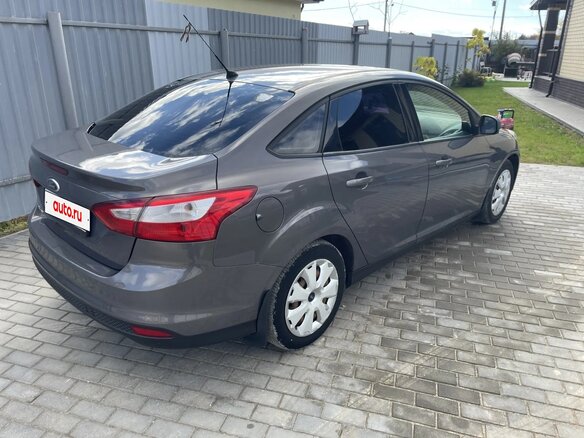 2013 Ford Focus III, серый, 680000 рублей - вид 3