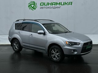 2011 Mitsubishi Outlander II Рестайлинг, серебристый, 799000 рублей, вид 3