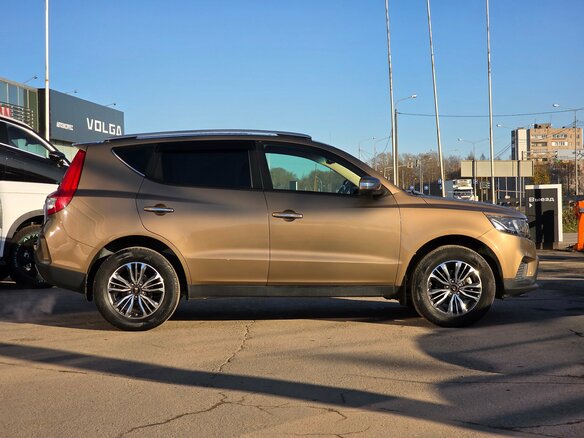 2019 Geely Emgrand X7 I Рестайлинг 2, бежевый, 1200000 рублей - вид 5