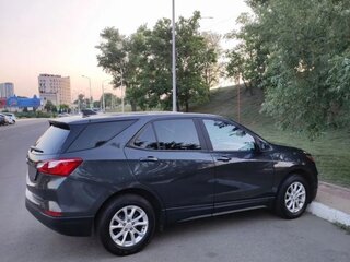2020 Chevrolet Equinox III, серый, 1980000 рублей, вид 5