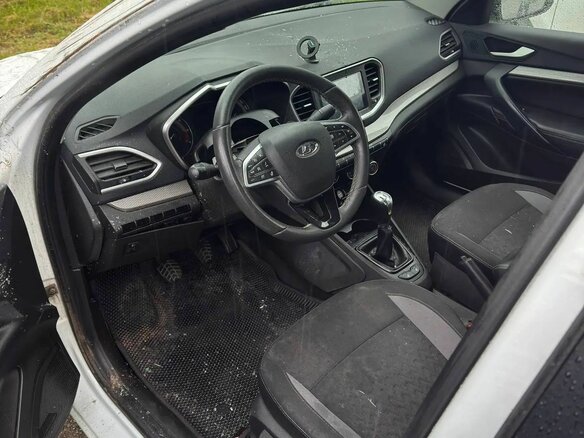 2023 Lada (ВАЗ) Vesta I Рестайлинг (NG), белый, 550000 рублей - вид 9