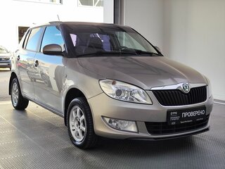 2012 Skoda Fabia II Рестайлинг, серый, 430000 рублей, вид 3