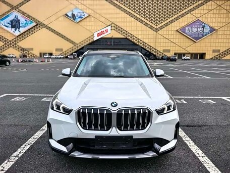 2023 BMW X1 Long 20Li sDrive III (U11/U12), белый, 3270000 рублей, вид 2