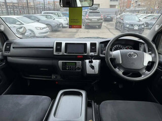 2015 Toyota HiAce H200 Рестайлинг, белый, 2779000 рублей, вид 5