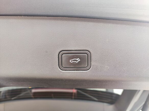2024 Geely Monjaro I, серый, 3150000 рублей - вид 10