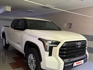 2024 Toyota Tundra Double Cab III, белый, 8000000 рублей, вид 2